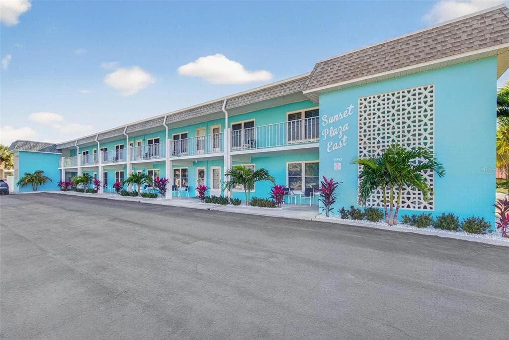 680 71ST AVENUE UNIT 5 ST PETE BEACH, FL 33706