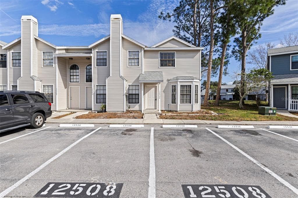 12508 CASTLE HILL DRIVE TAMPA, FL 33624