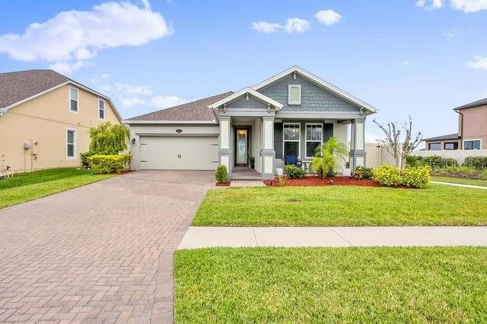 19421 LONG LAKE RANCH BOULEVARD LUTZ, FL 33558