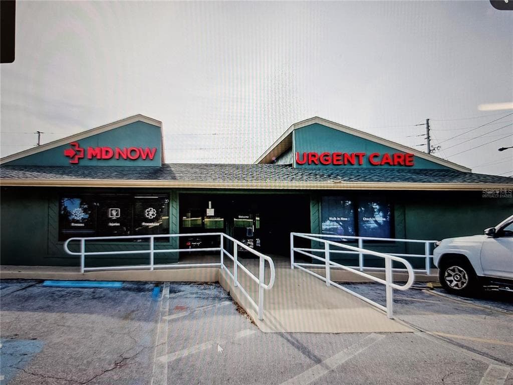 34621 US HIGHWAY 19 N PALM HARBOR, FL 34684