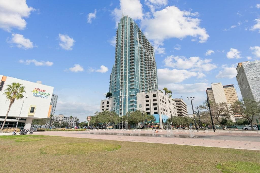777 N ASHLEY DRIVE UNIT 1116 TAMPA, FL 33602