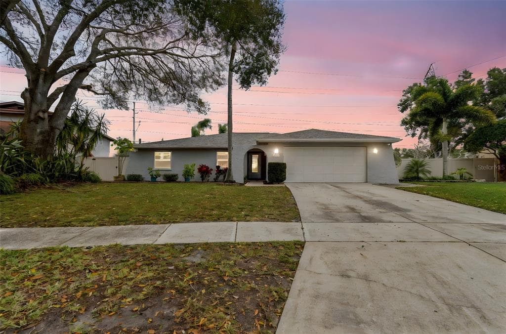 3311 HUNT CLUB DRIVE