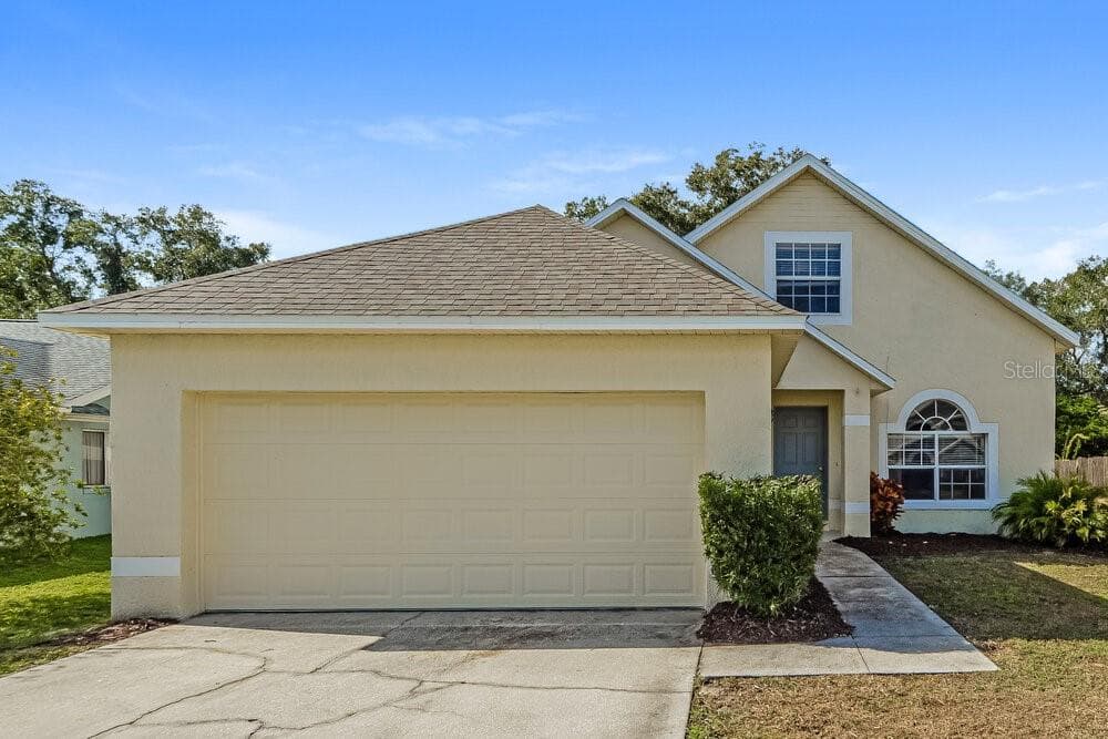 1018 PEGEL COURT OVIEDO, FL 32765