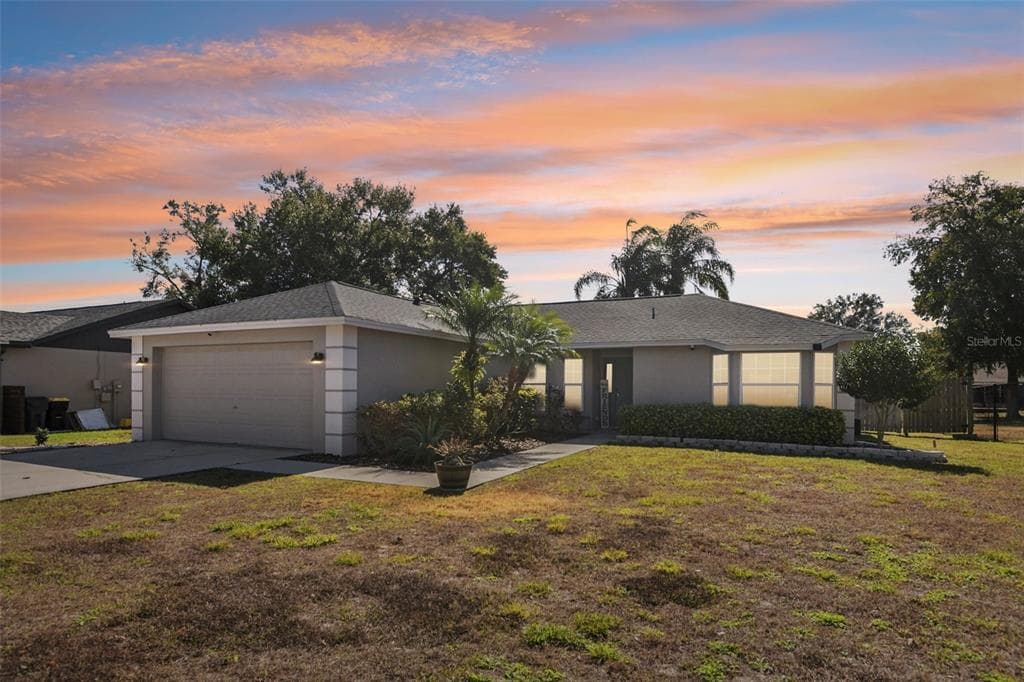 4175 MAYFAIR WAY LAKELAND, FL 33812
