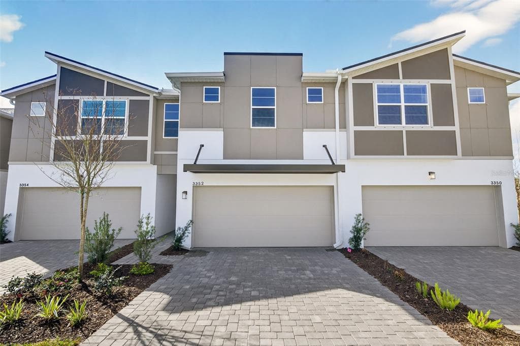 3352 TIMBER CROSSING AVENUE BRANDON, FL 33511