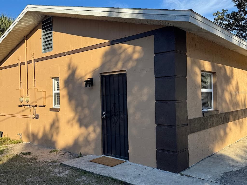 623 BECKETT WAY UNIT A TARPON SPRINGS, FL 34689
