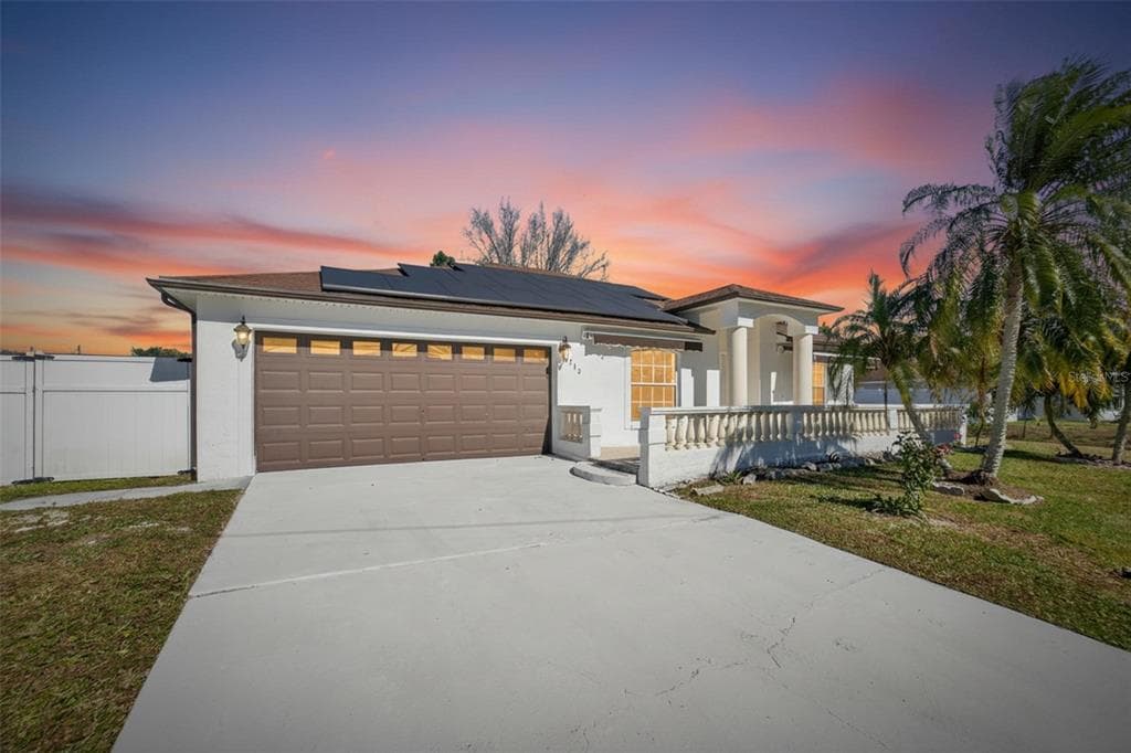 713 MADERIA COURT KISSIMMEE, FL 34758