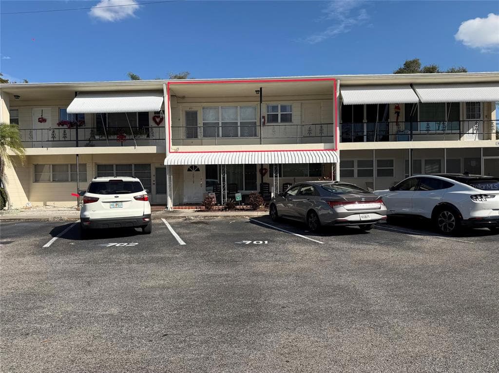 4141 56TH WAY N UNIT 801