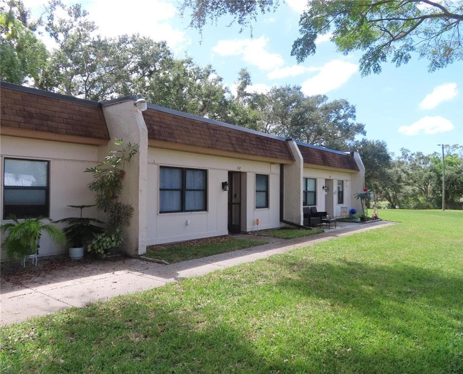 1167 MISSION CIRCLE UNIT 53E CLEARWATER, FL 33759