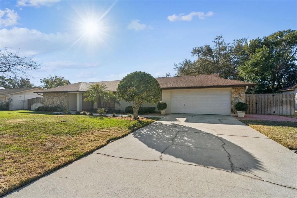 6611 PEACHTREE DRIVE