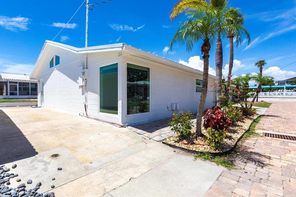6020 MIDNIGHT PASS ROAD UNIT 64 SARASOTA, FL 34242