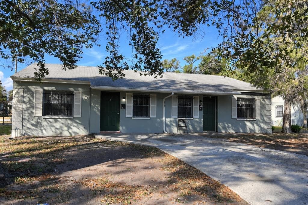 2210 E 20TH AVENUE UNIT A TAMPA, FL 33605