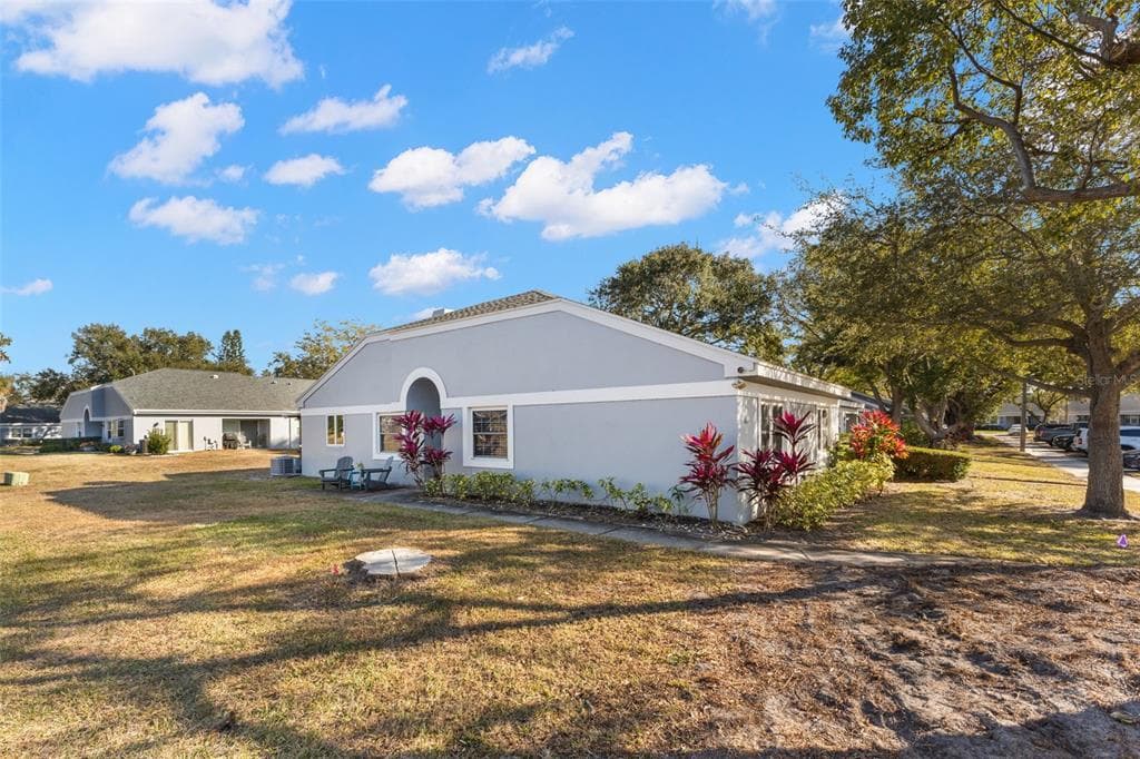 1414 CADHAY COURT SAFETY HARBOR, FL 34695