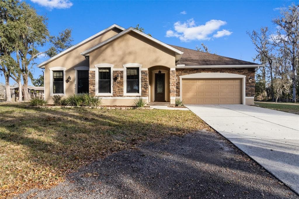 765 SLOANS RIDGE ROAD GROVELAND, FL 34736