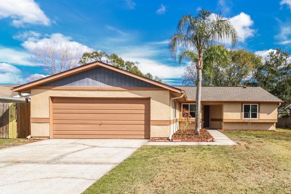 633 TIMBER BAY CIRCLE W OLDSMAR, FL 34677