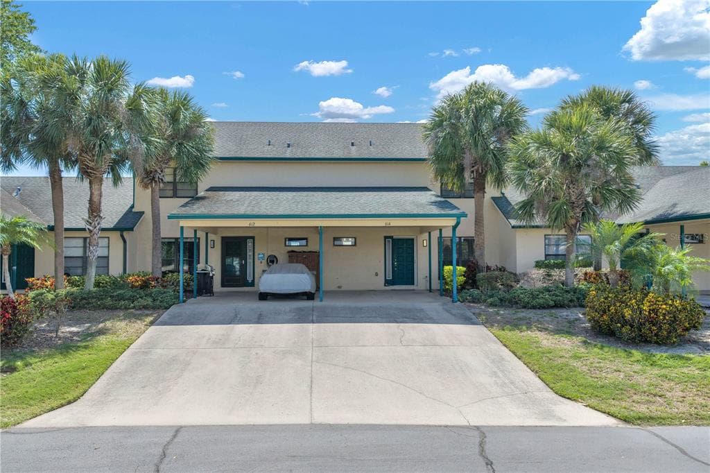 614 YARDARM DRIVE UNIT 7 APOLLO BEACH, FL 33572