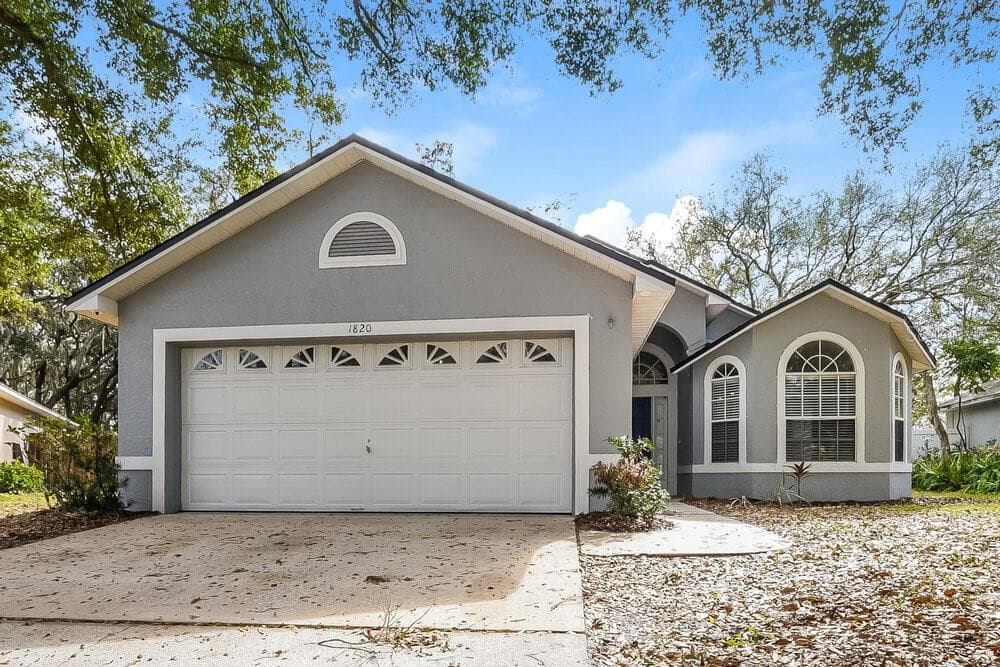 1820 GREENBROOK COURT OVIEDO, FL 32766