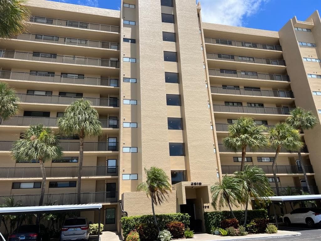 2618 COVE CAY DRIVE UNIT 909 CLEARWATER, FL 33760