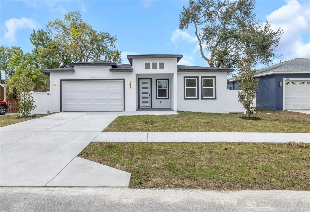 303 ARCHIMEDES STREET DUNEDIN, FL 34698