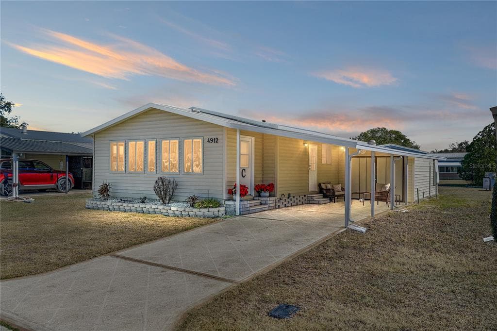 4912 DORADO STREET ZEPHYRHILLS, FL 33541
