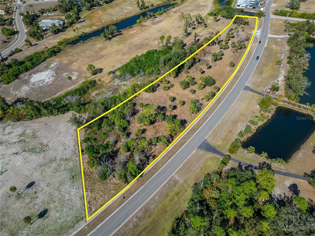 819 GOLF AND SEA BOULEVARD APOLLO BEACH, FL 33572