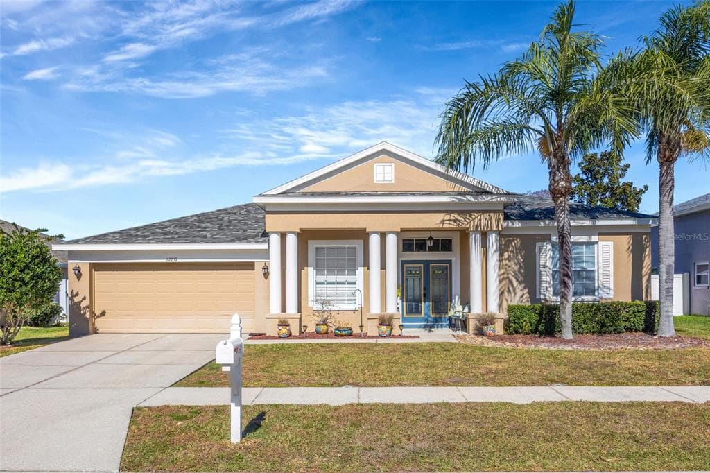 22239 YACHTCLUB TERRACE LAND O LAKES, FL 34639