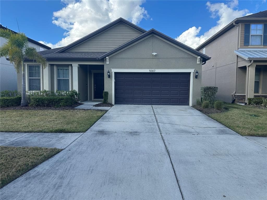 5007 WABASH PLACE RIVERVIEW, FL 33578