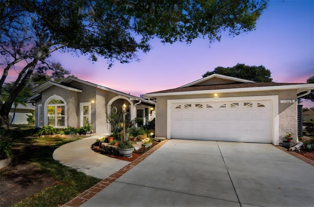11309 112TH COURT SEMINOLE, FL 33778