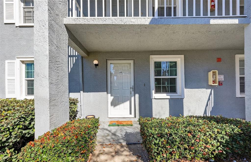 1438 MILLSTREAM LANE UNIT 105 DUNEDIN, FL 34698