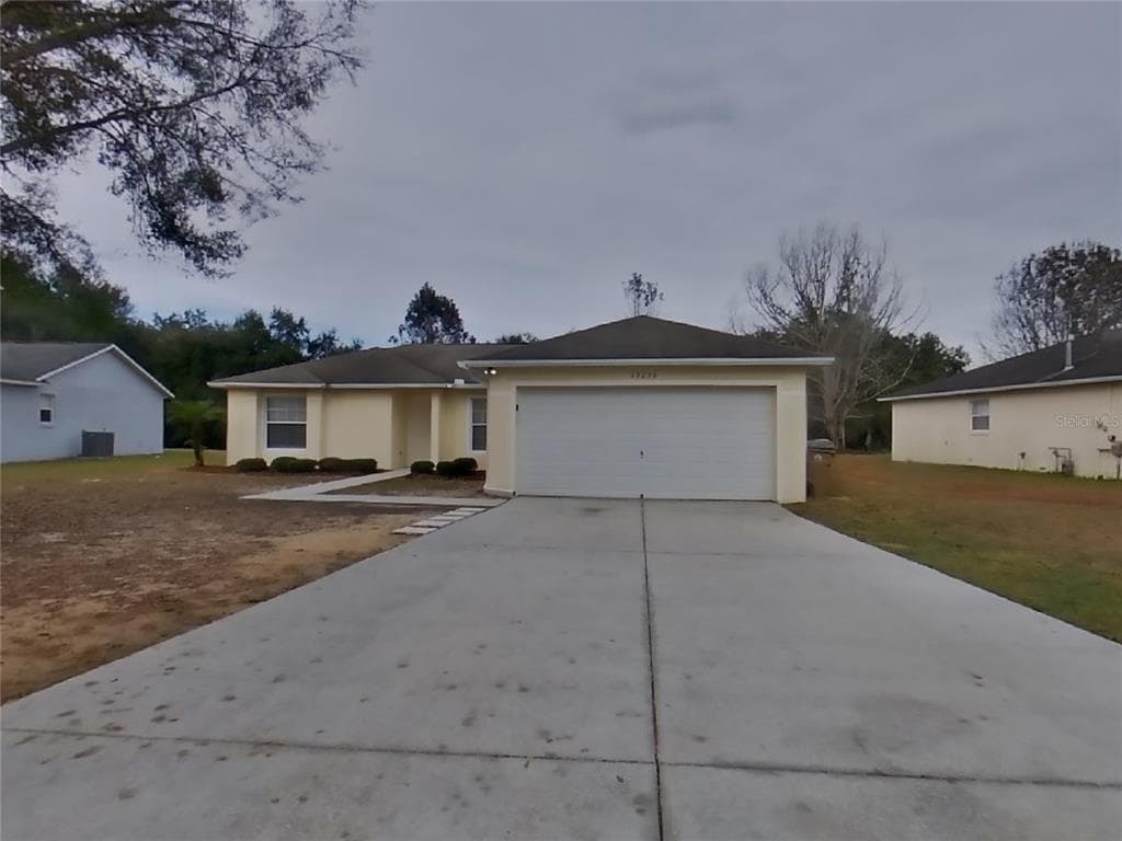 13235 MOONFLOWER COURT CLERMONT, FL 34711