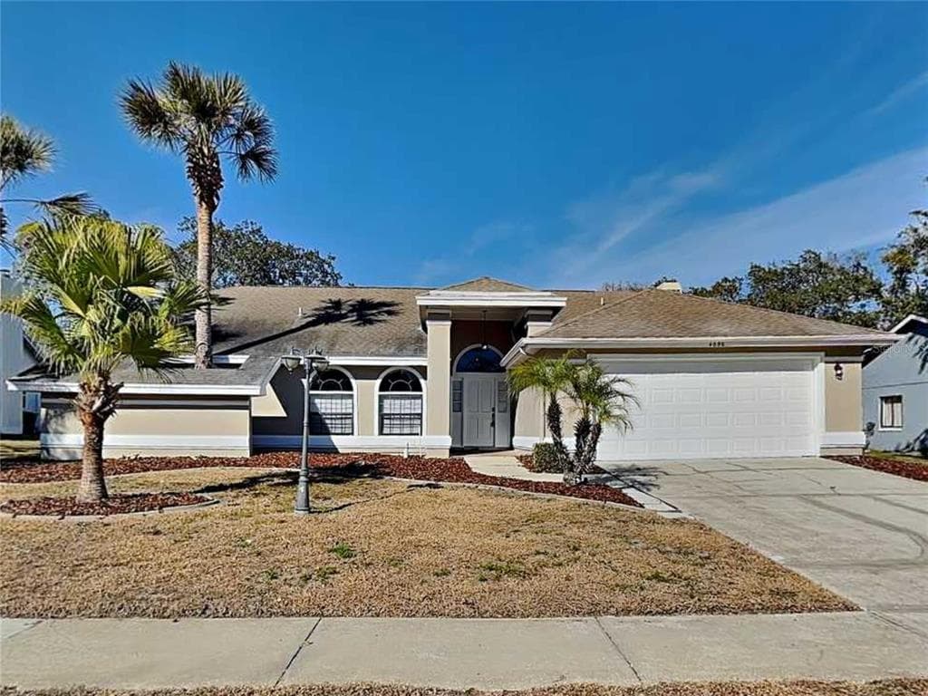 4090 GALLAGHER LOOP CASSELBERRY, FL 32707