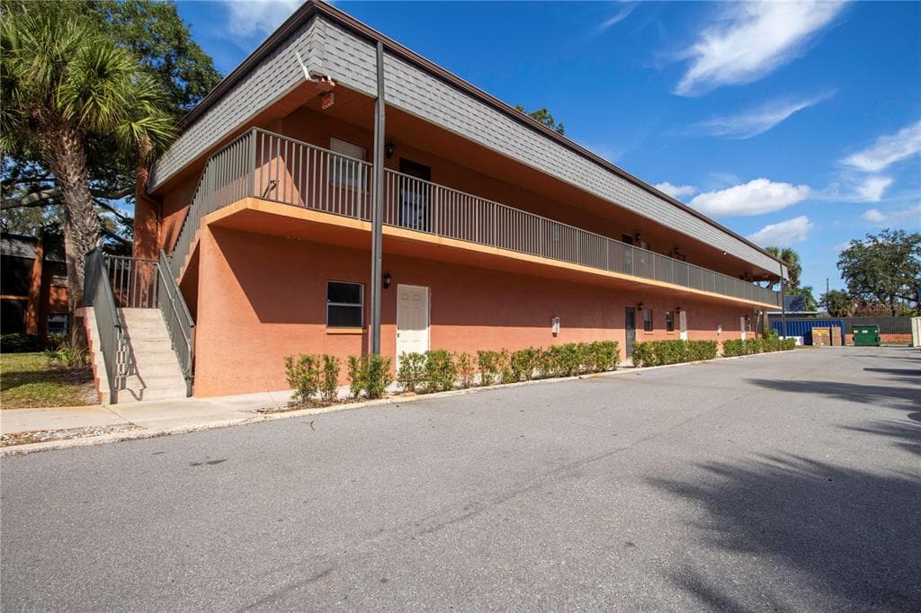 4805 ALT 19 UNIT 113 PALM HARBOR, FL 34683