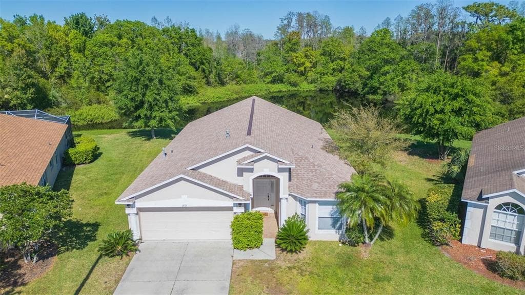 1932 GRENVILLE COURT WESLEY CHAPEL, FL 33543