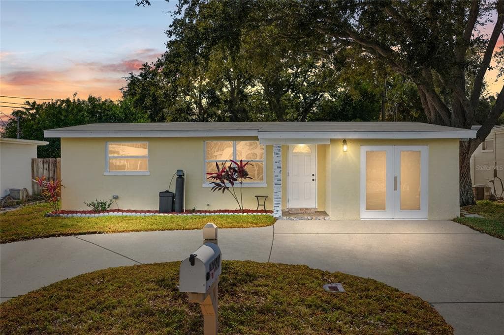 10578 117TH DRIVE LARGO, FL 33773