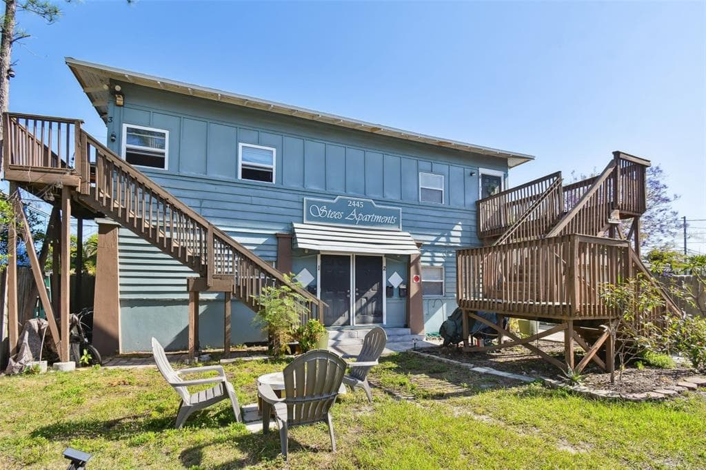 2445 2ND AVENUE N UNIT 4 ST PETERSBURG, FL 33713