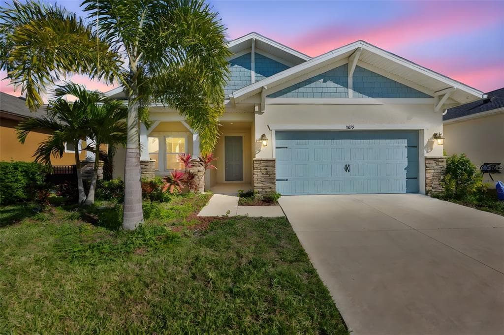 5839 SILVER SUN DRIVE APOLLO BEACH, FL 33572