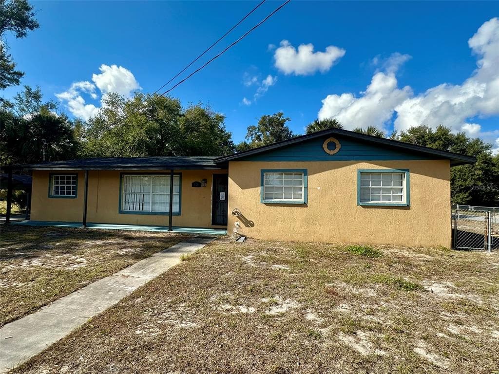 820 MARTIN L KING JR AVENUE LAKELAND, FL 33815