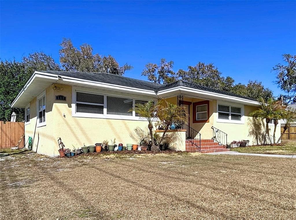 717 W END CRESCENT N LAKELAND, FL 33803