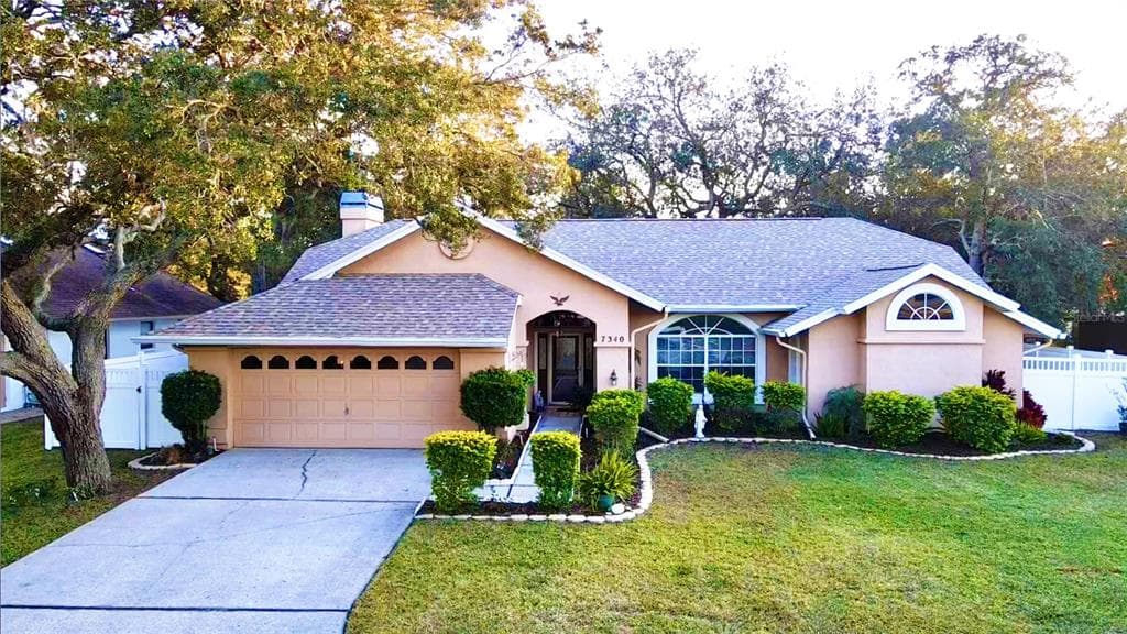 7340 FLYWAY DRIVE SPRING HILL, FL 34607