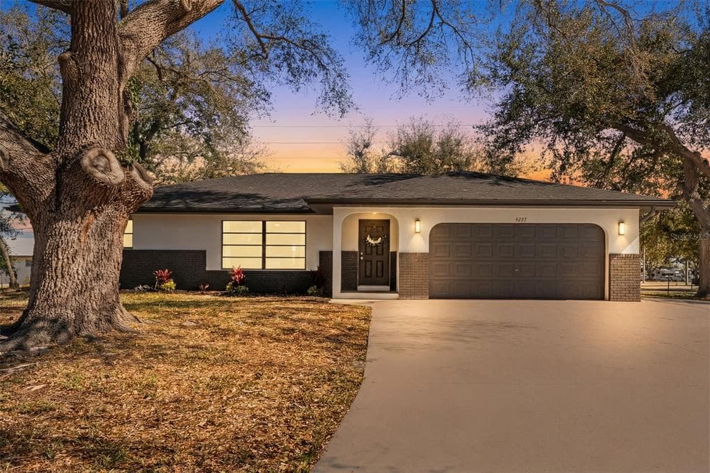 4227 BLOSSOM ROAD