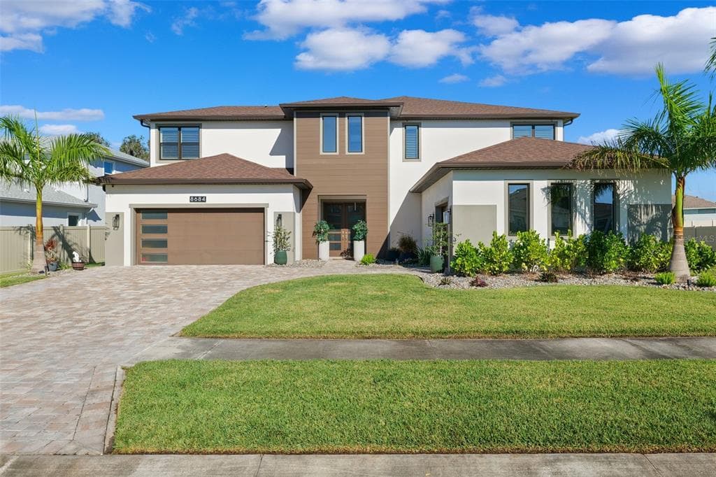 8684 SANDERS TREE LOOP WESLEY CHAPEL, FL 33545