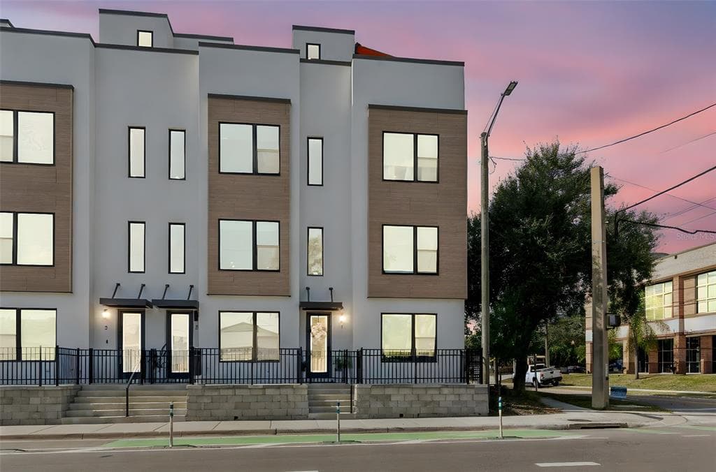 2506 W CLEVELAND STREET UNIT 1 TAMPA, FL 33609
