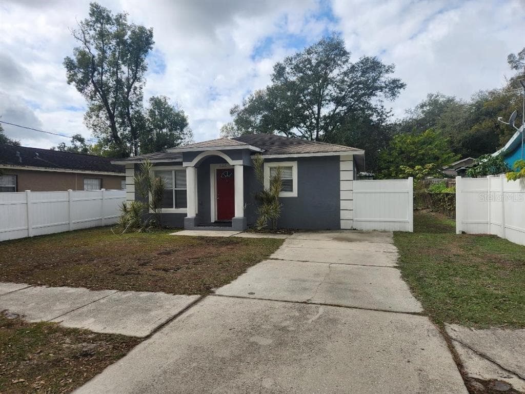 8106 N 12TH STREET TAMPA, FL 33604
