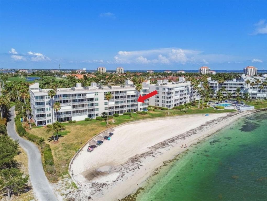 5701 BAHIA DEL MAR CIRCLE UNIT 302 ST PETERSBURG, FL 33715
