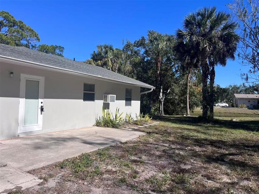 3409 22ND STREET W UNIT B BRADENTON, FL 34205