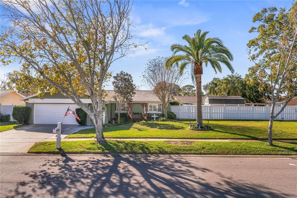 7734 CARDIFF COURT ST PETERSBURG, FL 33709