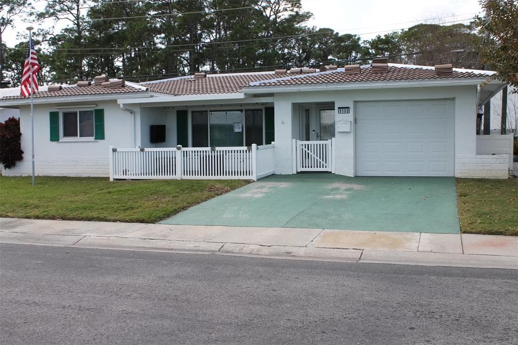 9500 45TH WAY N PINELLAS PARK, FL 33782
