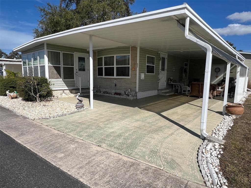 37 PINDO PALM STREET W LARGO, FL 33770