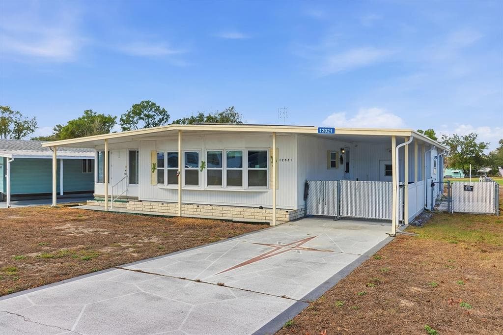 12021 FORMOSA STREET BROOKSVILLE, FL 34613