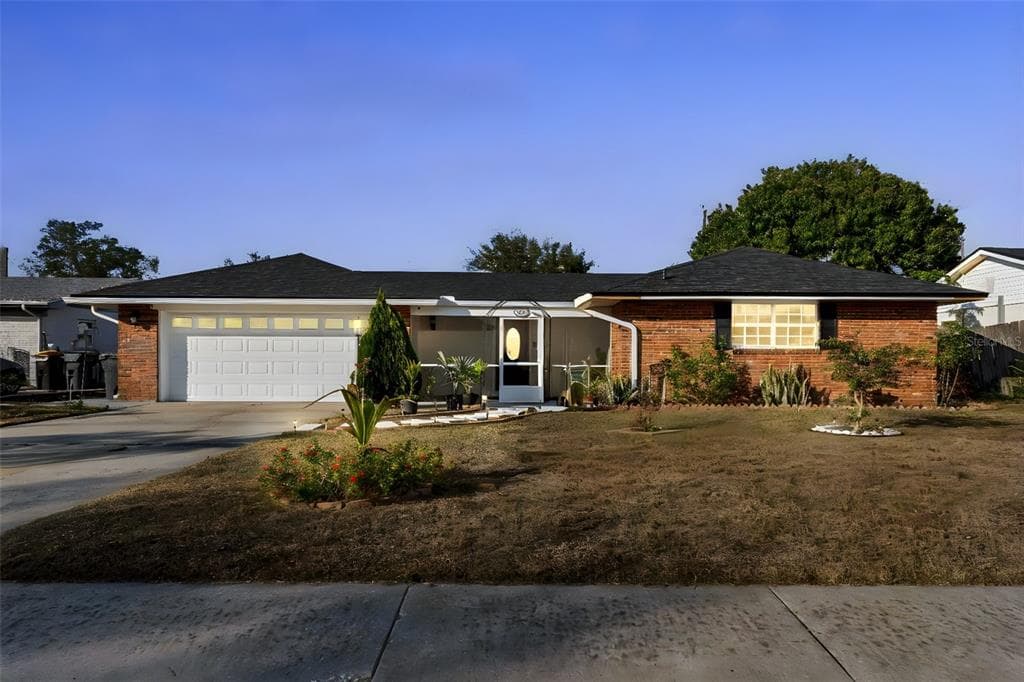 2013 MARILYN AVENUE WINTER HAVEN, FL 33881